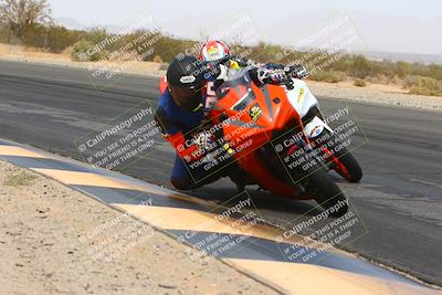 media/Apr-10-2022-SoCal Trackdays (Sun) [[f104b12566]]/Turn 3 Inside (1150am)/